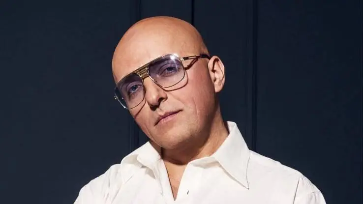 Costi Ioniță Biography: Age, Wife, Net Worth, Songs, Height, Parents, Instagram Costi Ioniță Biography: Age, Wife, Net Worth, Songs, Height, Parents, Instagram