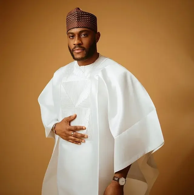 Kolapo “Kola” Omotosho Bio: Age, Tribe, State of Origin, Instagram, Net Worth, BBNaija, Parents, Height, Girlfriend Kolapo “Kola” Omotosho Bio: Age, Tribe, State of Origin, Instagram, Net Worth, BBNaija, Parents, Height, Girlfriend