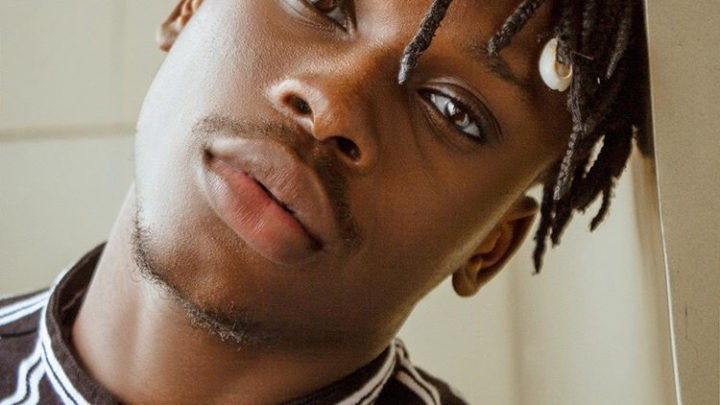 Fireboy DML Biography: Age, House, Cars, Net Worth, Songs, Girlfriend, Wikipedia, Record Label, Albums, News, Wife, Awards