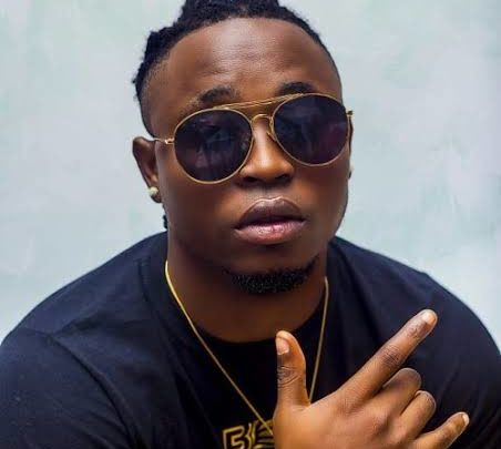 Demmie Vee Biography: Age, Record Label, Wikipedia, Net Worth, Songs, EP, Girlfriend