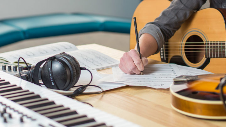 [Article] Buying Songs: An Idea To Marry Or Ignore?