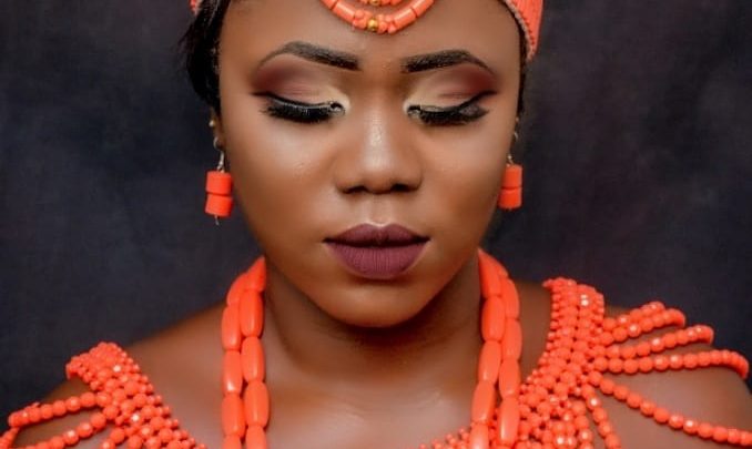 Cici Tiwa Biography: Age, Blog, Net Worth, Boyfriend, Wikipedia, Pictures
