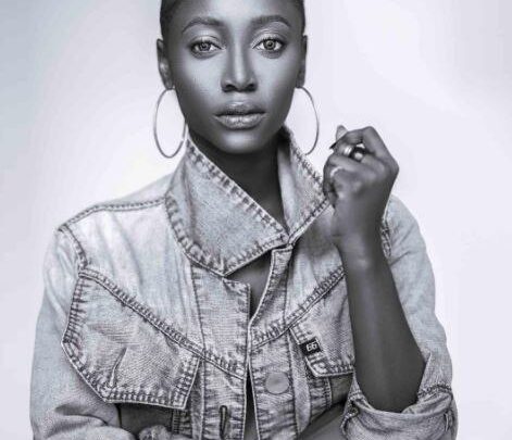 Kemi Smallz Biography [Age, Twitter, Boyfriend, Net Worth, Cool FM, Instagram, Wikipedai, Career, Untold Facts & More]