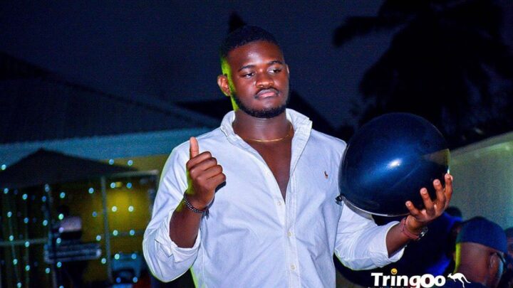 Telz Biography [Age, Net Worth, Rates, Wikipedia, Girlfriend, Charges]