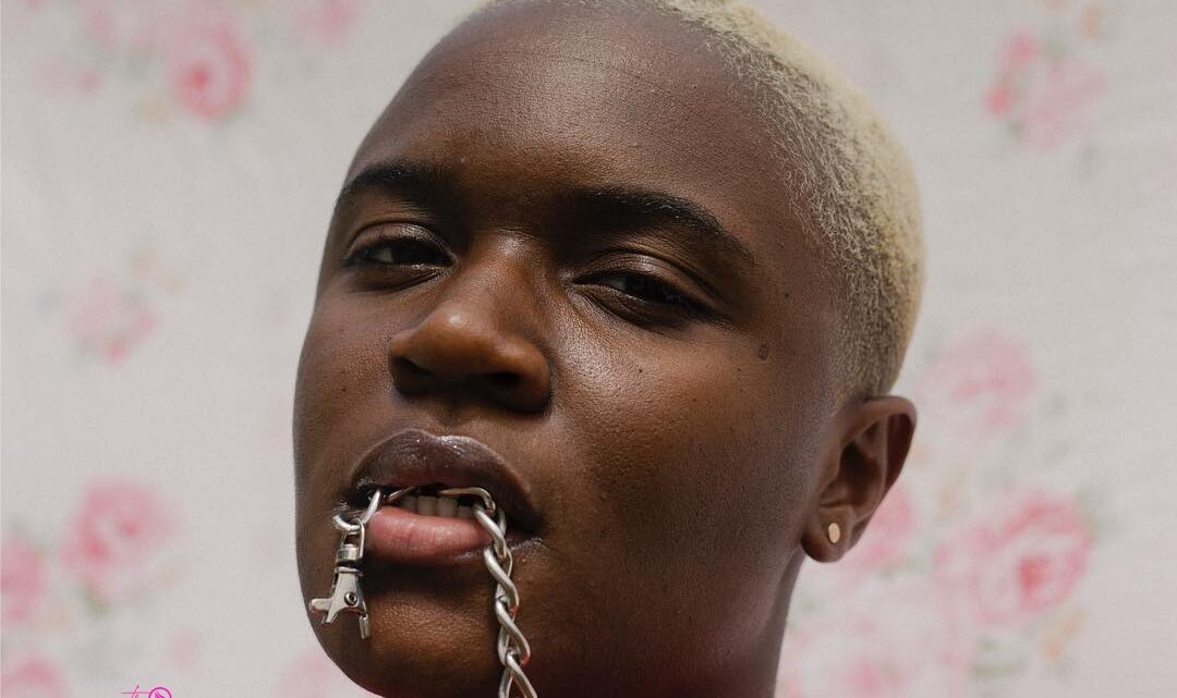Amaarae Biography: Net Worth, Songs, Boyfriend, Instagram, Album, Age, Facts, Gender, Wikipedia, Facebook, Photos Amaarae Biography: Net Worth, Songs, Boyfriend, Instagram, Album, Age, Facts, Gender, Wikipedia, Facebook, Photos