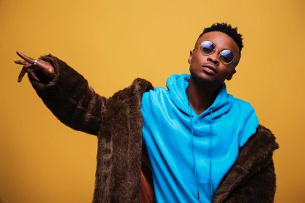 Deshinor Biography: Songs, Net Worth, Age, Pictures, Record Label