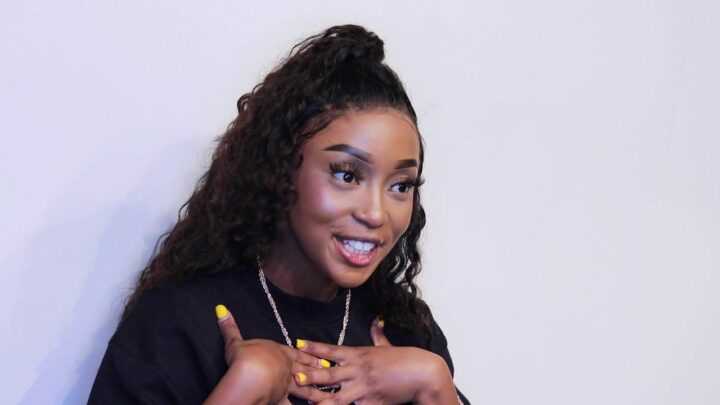 Kamo Mphela Biography: Songs, Pictures, Boyfriend, Age, Net Worth, Height, Husband, Father, House, Wikipedia