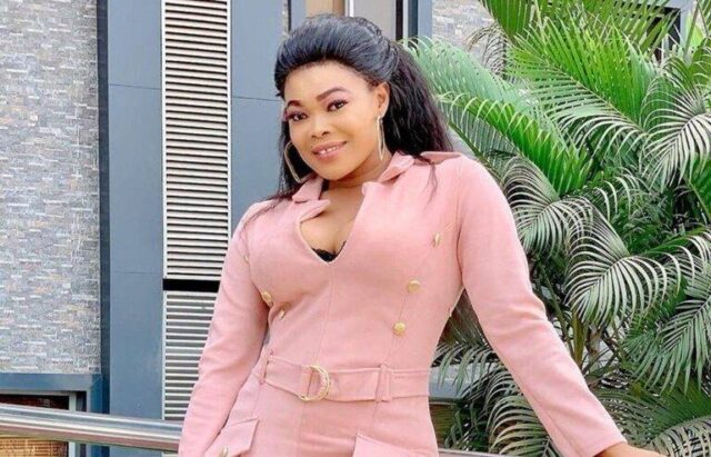 Ruby Ojiakor (Orjiakor) Biography: Movies, Husband, Age, Net Worth, Pictures, Instagram, Daughter, Wikipedia