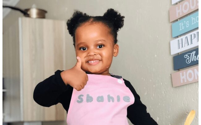 Sbahle Mzizi Biography: Pictures, Age, Net Worth, Father, Wikipedia, Videos, Memes, YouTube, Birthday