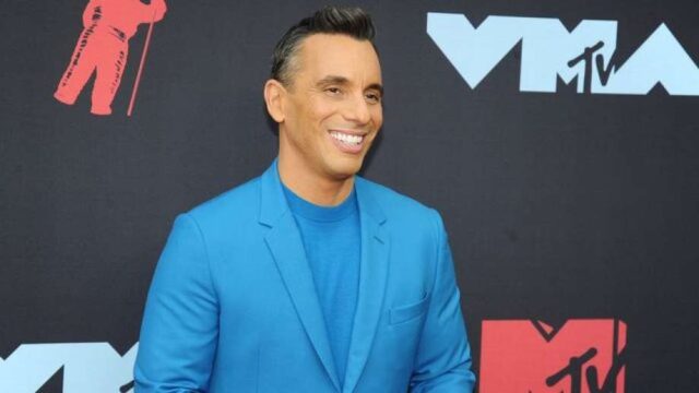 Sebastian Maniscalco biography