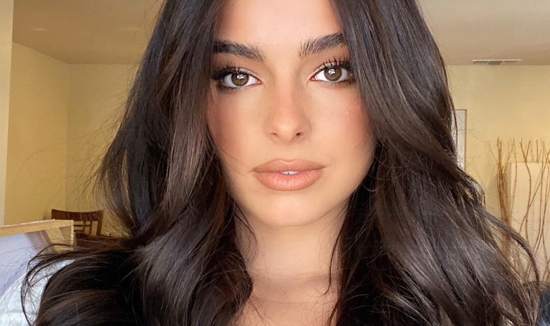 Addison Rae Biography: Age, Boyfriend, Movies, TikTok, Songs, Net Worth, Instagram, Height, Wikipedia, Songs, Twitter, Parents, Siblings Addison Rae Biography: Age, Boyfriend, Movies, TikTok, Songs, Net Worth, Instagram, Height, Wikipedia, Songs, Twitter, Parents, Siblings