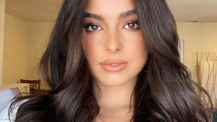 Addison Rae Biography: Age, Boyfriend, Movies, TikTok, Songs, Net Worth, Instagram, Height, Wikipedia, Songs, Twitter, Parents, Siblings