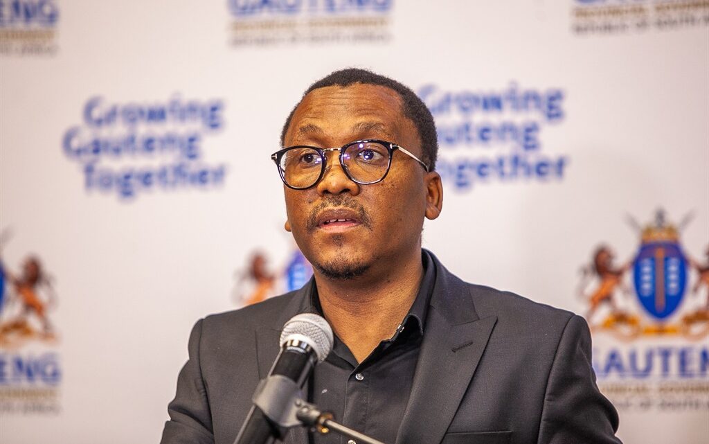 Bandile Masuku Biography: Age, Wife, House, Qualifications, Net Worth, Health Bandile Masuku Biography: Age, Wife, House, Qualifications, Net Worth, Health