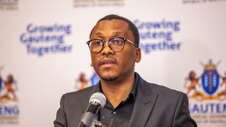 Bandile Masuku Biography: Age, Wife, House, Qualifications, Net Worth, Health