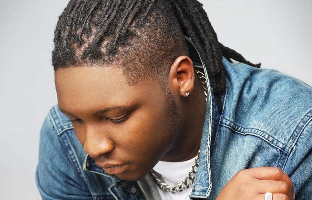 Captain E Biography: Age, Songs, Net Worth, Facts, Mother, Wikipedia, Girlfriend, Wife, Photos Captain E Biography: Age, Songs, Net Worth, Facts, Mother, Wikipedia, Girlfriend, Wife, Photos