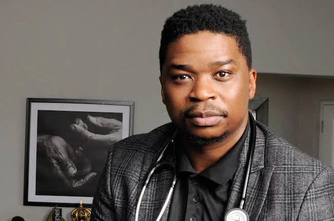 Dr Tumi Biography: Age, Songs, Net Worth, Pictures, Wife, Awards, Albums Dr Tumi Biography: Age, Songs, Net Worth, Pictures, Wife, Awards, Albums