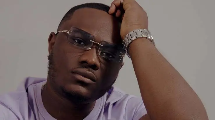 Moelogo Biography: Songs, Album, Age, Net Worth, Wiki, About, Facts, Girlfriend Moelogo Biography: Songs, Album, Age, Net Worth, Wiki, About, Facts, Girlfriend