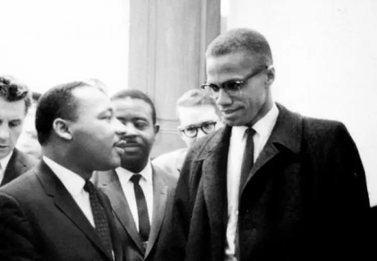 Malcom X, Martin Luther King: The Philosophy Of Civil Right Malcom X, Martin Luther King: The Philosophy Of Civil Right