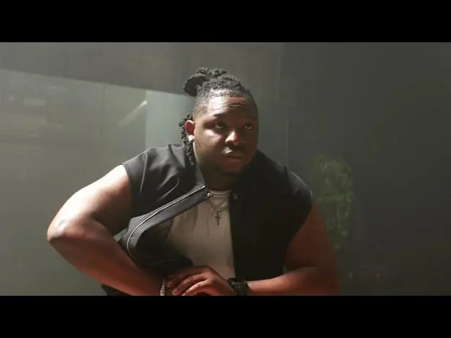 Captain E Biography: Age, Songs, Net Worth, Facts, Mother, Wikipedia, Girlfriend, Wife, Photos