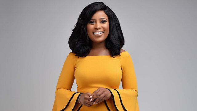 Berla Mundi Bio, Age, Wedding, Husband, Net Worth, Pictures, Wiki