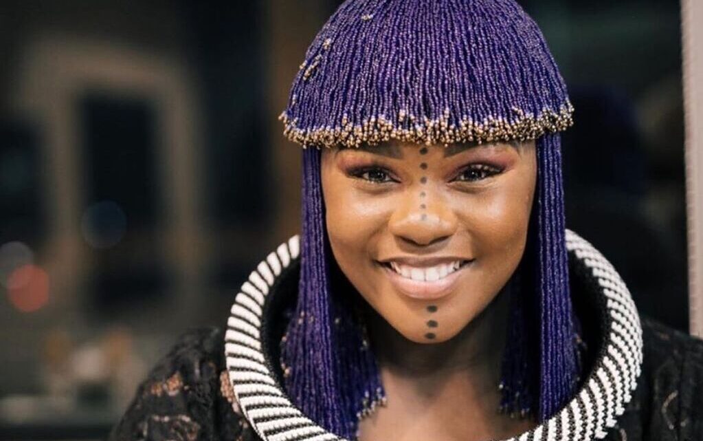 Amanda Black Biography: Age, Net Worth, Songs, Album, Wiki, Boyfriend, Pictures, Husband Amanda Black Biography: Age, Net Worth, Songs, Album, Wiki, Boyfriend, Pictures, Husband
