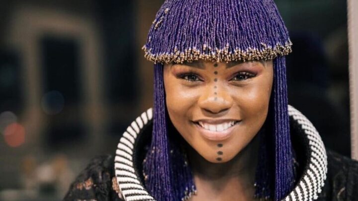 Amanda Black Biography: Age, Net Worth, Songs, Album, Wiki, Boyfriend, Pictures, Husband