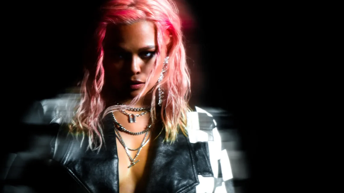 Liza Owen Biography: Age, Wiki, Songs, Pictures, Net Worth, Boyfriend Liza Owen Biography: Age, Wiki, Songs, Pictures, Net Worth, Boyfriend