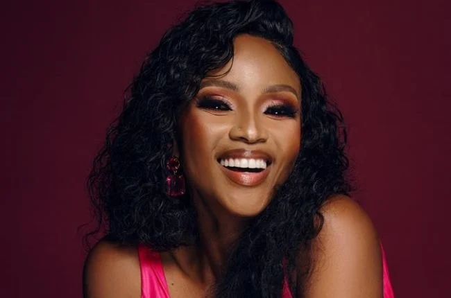 Lunathi Mampofu Biography: Age, Child, Siblings, Instagram, Net Worth, Partner, Husband, Boyfriend Lunathi Mampofu Biography: Age, Child, Siblings, Instagram, Net Worth, Partner, Husband, Boyfriend