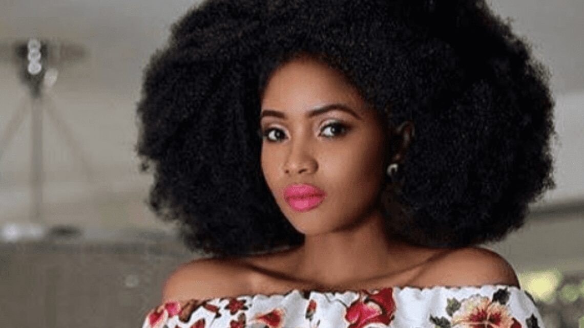Lunathi Mampofu Biography: Age, Child, Siblings, Instagram, Net Worth, Partner, Husband, Boyfriend Lunathi Mampofu Biography: Age, Child, Siblings, Instagram, Net Worth, Partner, Husband, Boyfriend