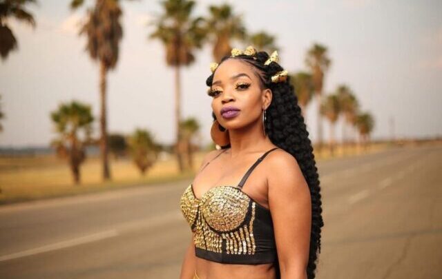Zanda Zakuza Biography: Age, Songs, Net Worth, Boyfriend, Husband, Fakaza, Wiki