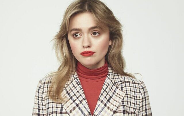 Aimee Lou Wood Biography: Instagram, Age, Agency, Net Worth, Series, Wiki, Relationship, Height, Boyfriend