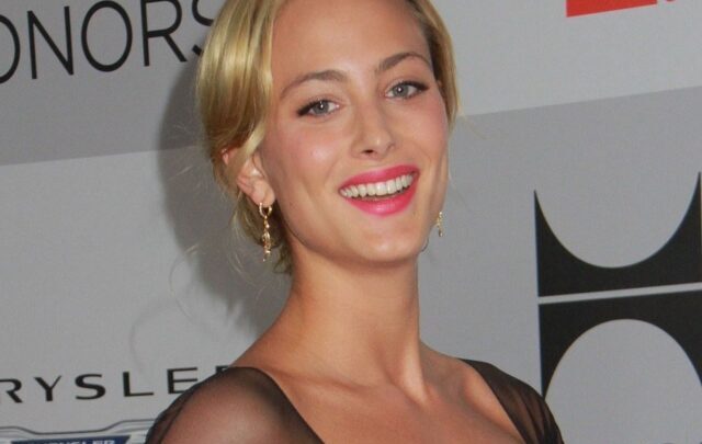 Nora Arnezeder Biography: Age, Songs, Net Worth, Height, Movies, Instagram, Boyfriend, Husband, Wiki, Pictures