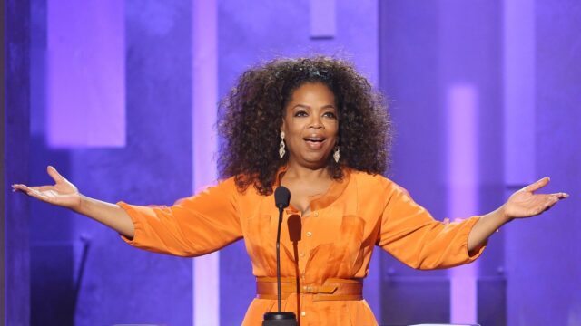 Oprah Winfrey Bio, Age, Pictures, Facts, Husband, Net Worth, Children, Wiki, Show, Height, Business, Famous For