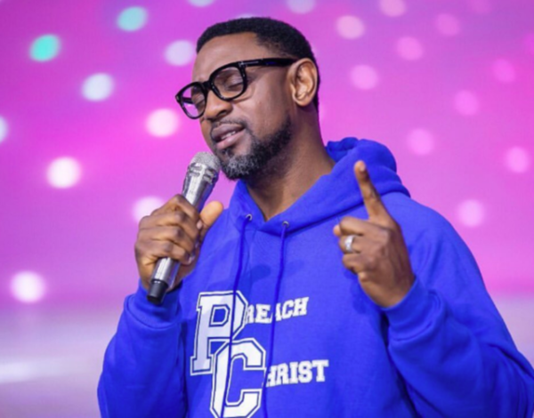 Pastor Biodun Fatoyinbo Bio, Age, Wife, Net Worth, University, Controversy, Birthday, House, Shiloh, Wiki