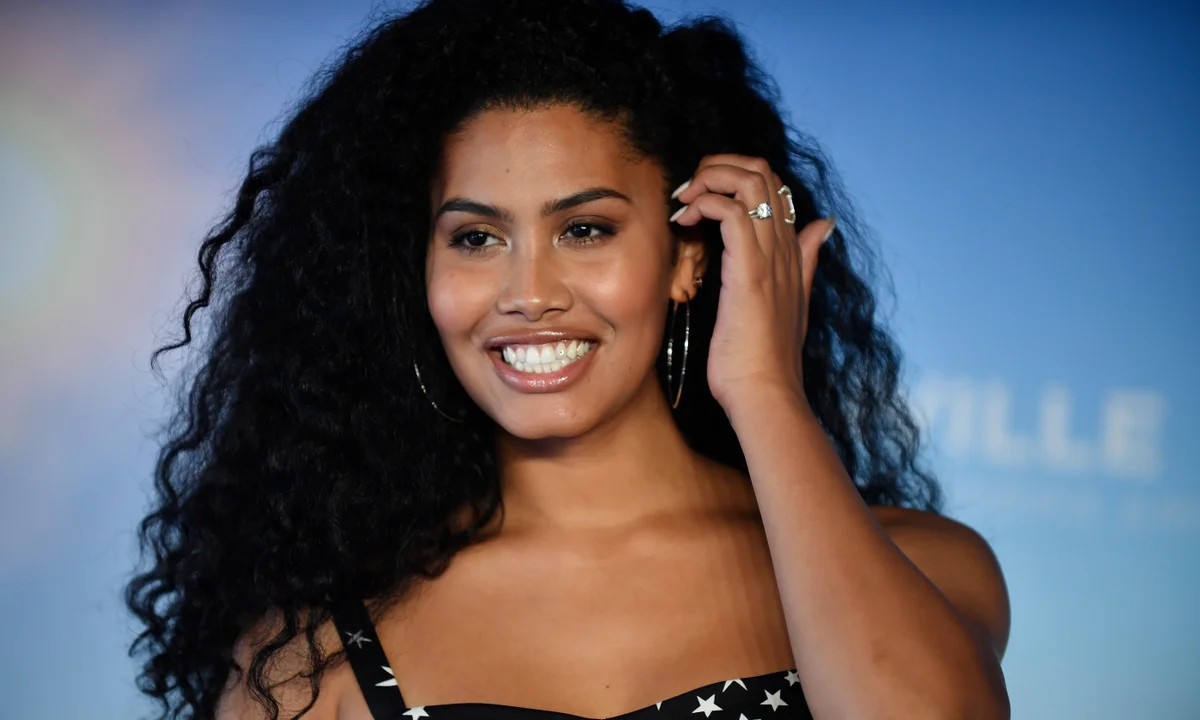 Leyna Bloom Biography Age Surgery Son Net Worth Partner Instagram Leyna Bloom Biography Age Surgery Son Net Worth Partner Instagram