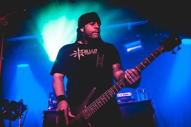 Traa Daniels Biography: Age, Songs, Net Worth, Instagram, Bass Rig, Wiki, Wife, Height, Children Traa Daniels Biography: Age, Songs, Net Worth, Instagram, Bass Rig, Wiki, Wife, Height, Children