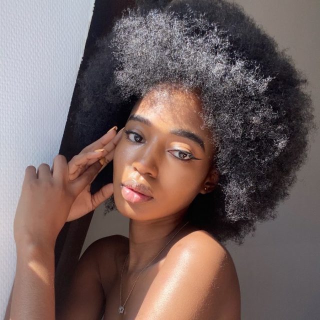 Crystal Zinzile Bio, Boyfriend, Age, Birthday, Net Worth, Father, YouTube, Sister, Wiki, Breakup