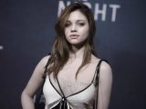 India Eisley Biography, Age, Eye Color, Net Worth, Height, Parents, Movies, Mother, Wiki, Twitter, Boyfriend