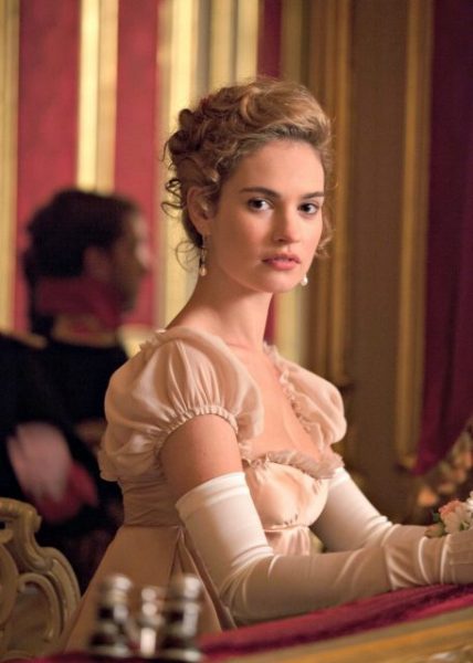 Lily James Bio, Age, Religion, Net Worth, Cinderella, Movies & TV Shows, Parents, Boyfriend, Wiki, Height