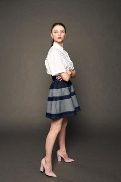 Thomasin McKenzie Biography, Age, Net Worth, Height, Boyfriend, Religion, IMDb, Interview, Instagram, Hobbit, Wikipedia