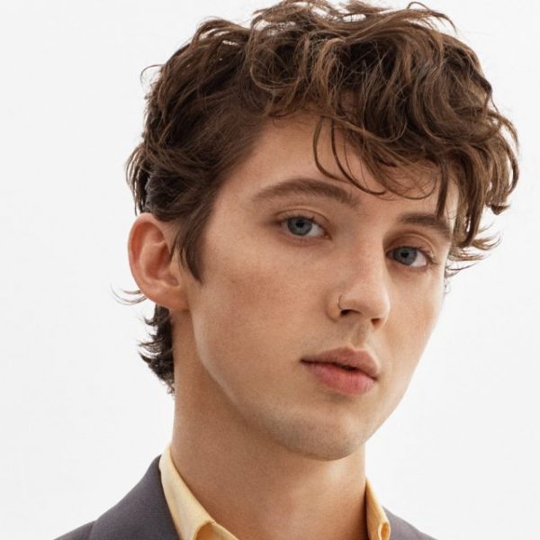 Troye Sivan Biography, Net Worth, Partner, Age, Songs, Lyrics, Relationship, Height, Wiki, Siblings