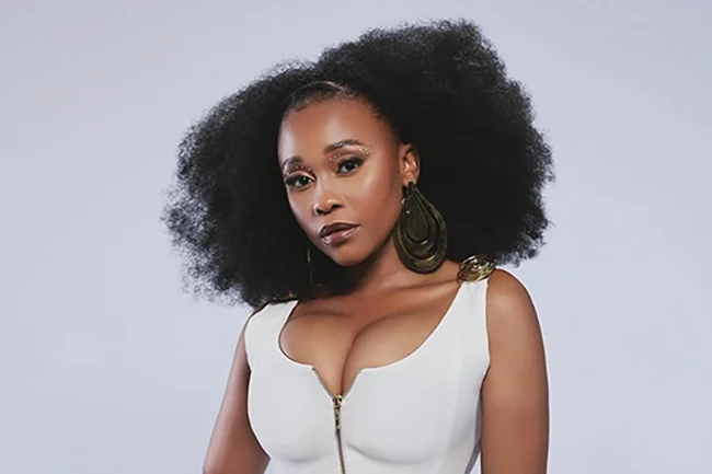 Didintle Khunou Biography: Age, Twin, Net Worth, Parents, Songs, Agency, Siblings, Pictures, Facebook, Wiki, Boyfriend Didintle Khunou Biography: Age, Twin, Net Worth, Parents, Songs, Agency, Siblings, Pictures, Facebook, Wiki, Boyfriend