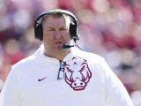 Bret Bielema Bio, Wife, Age, Net Worth, Coaching, Salary, Twitter, Family, Contract, High School, Married, Wiki