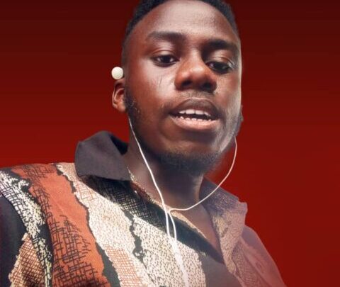 Tundenny Biography: Real Name, Age, Family, Graphic Designs, Net Worth, Pictures