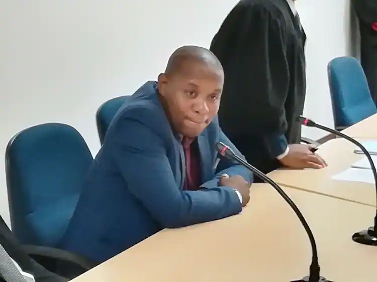 Jacob’s son Edward Zuma Biography: Age, Mother, Father, Latest News, Net Worth, Twitter, Wife, Cars, Wikipedia, Siblings, Education Jacob’s son Edward Zuma Biography: Age, Mother, Father, Latest News, Net Worth, Twitter, Wife, Cars, Wikipedia, Siblings, Education