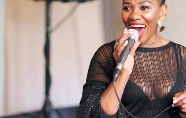 Lucia Mthiyane Biography: Age, Boyfriend, Photos, Net Worth, Wikipedia, Instagram, Cookbook, Twitter, Recipes, Husband