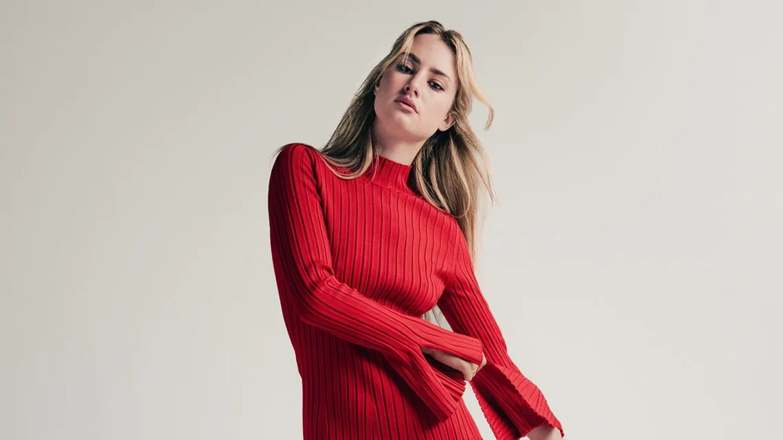 Grace Van Patten Biography: Age, Net Worth, Height, Dating, Movies, Instagram, Boyfriend, Parents, IMDb, Wikipedia Grace Van Patten Biography: Age, Net Worth, Height, Dating, Movies, Instagram, Boyfriend, Parents, IMDb, Wikipedia