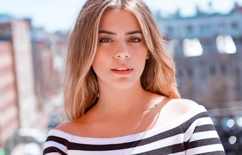Lorenza Izzo Biography: Age, Movies, Husband, Net Worth, Height, Partner, Instagram, Wiki, Boyfriend Lorenza Izzo Biography: Age, Movies, Husband, Net Worth, Height, Partner, Instagram, Wiki, Boyfriend