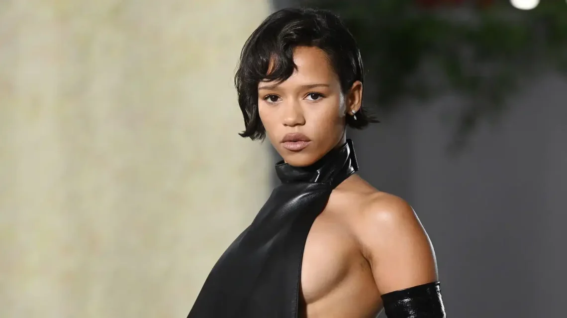 Taylor Russell Biography: Parents, Age, Movies, Net Worth, Married Partner, Instagram, Family, Husband, Boyfriend Taylor Russell Biography: Parents, Age, Movies, Net Worth, Married Partner, Instagram, Family, Husband, Boyfriend