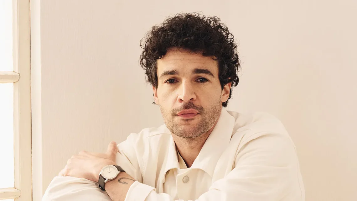 Christopher Abbott Biography: Netflix, Age, Wife, Net Worth, Instagram, IMDb, Height, Wikipedia, Movies & TV Shows Christopher Abbott Biography: Netflix, Age, Wife, Net Worth, Instagram, IMDb, Height, Wikipedia, Movies & TV Shows